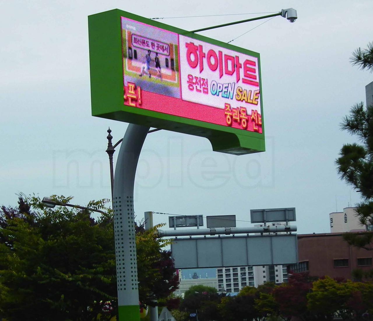 P16 outdoor fixed LED screen display