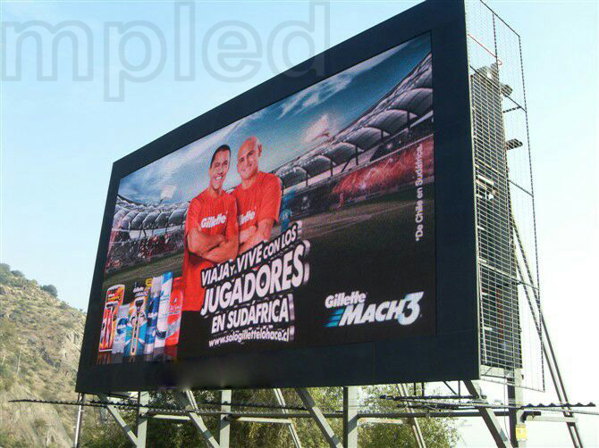 P20 LED display case of outdoor advertising in Santiago,  Ch