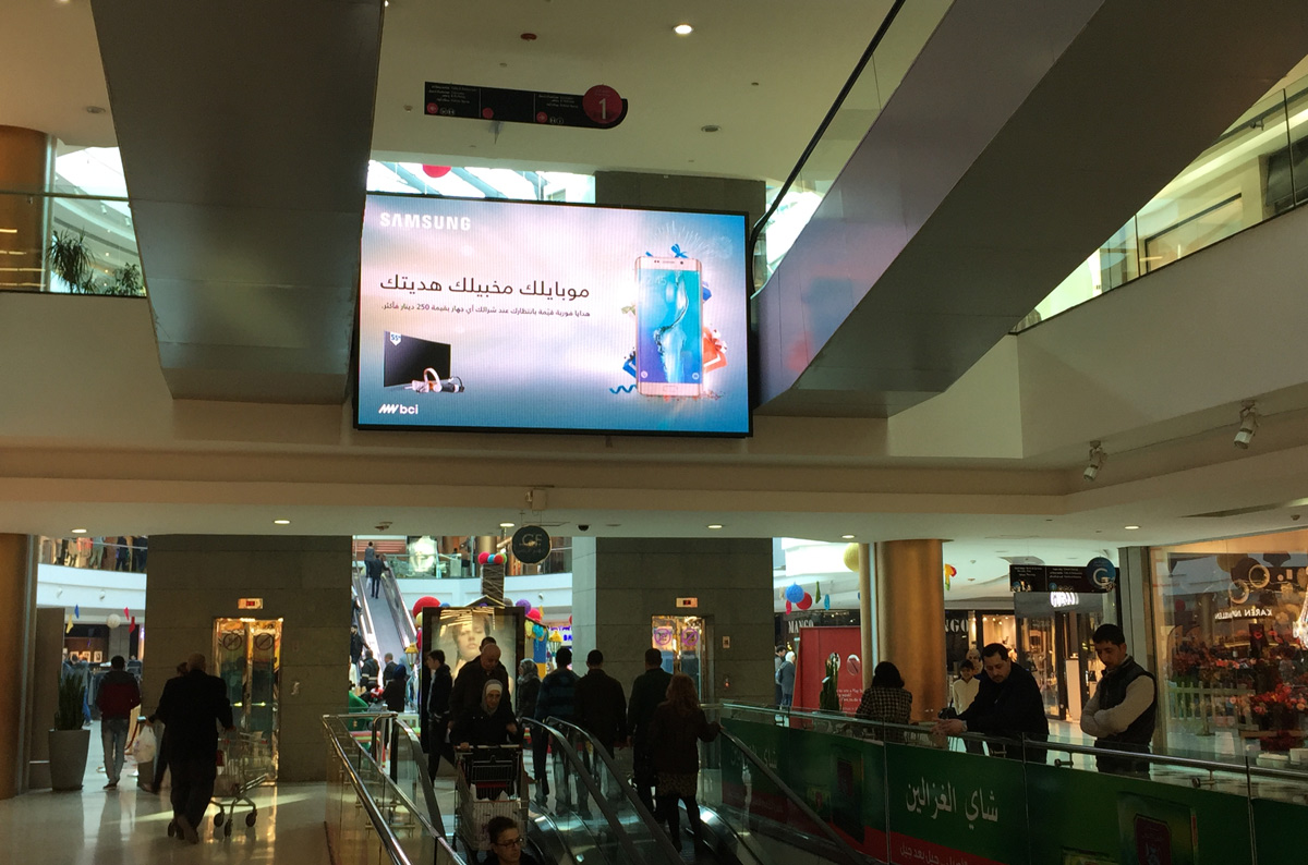 Indoor P6 LED display in dubai mall